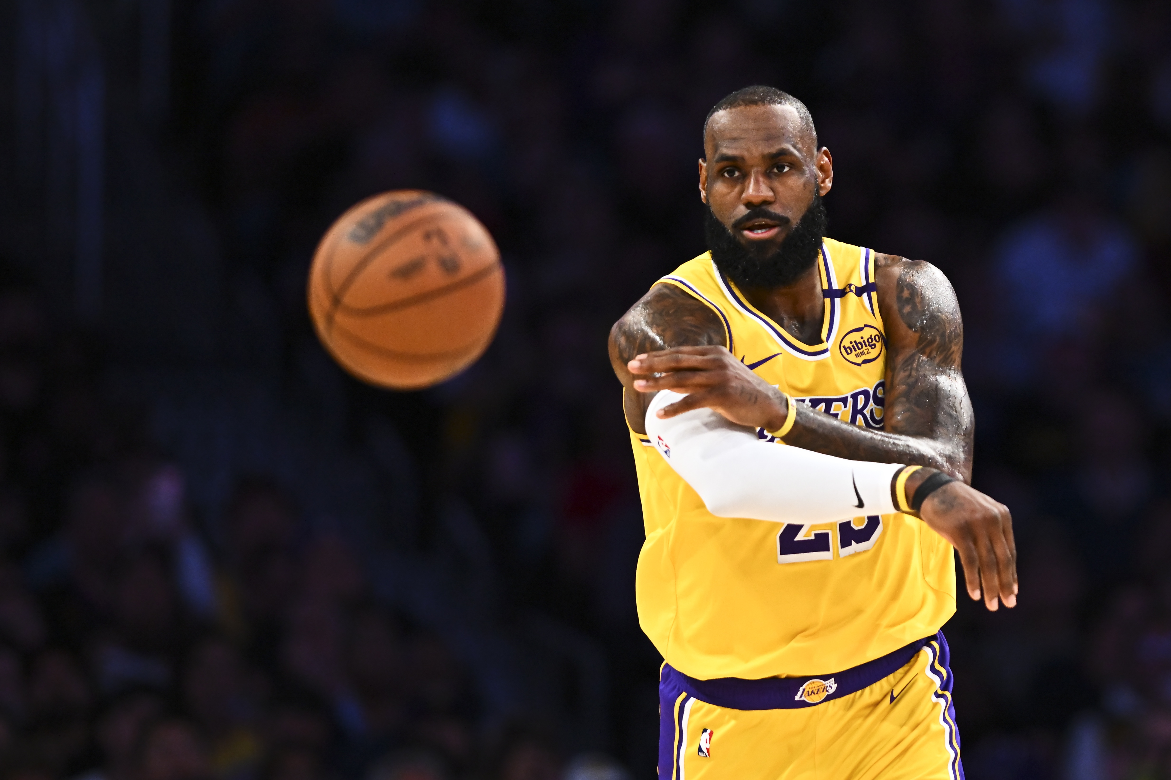 2000年以来NBA最佳阵容一阵中的内线变迁：蓝领球员屡获青睐，一位巨星长期垄断近七载