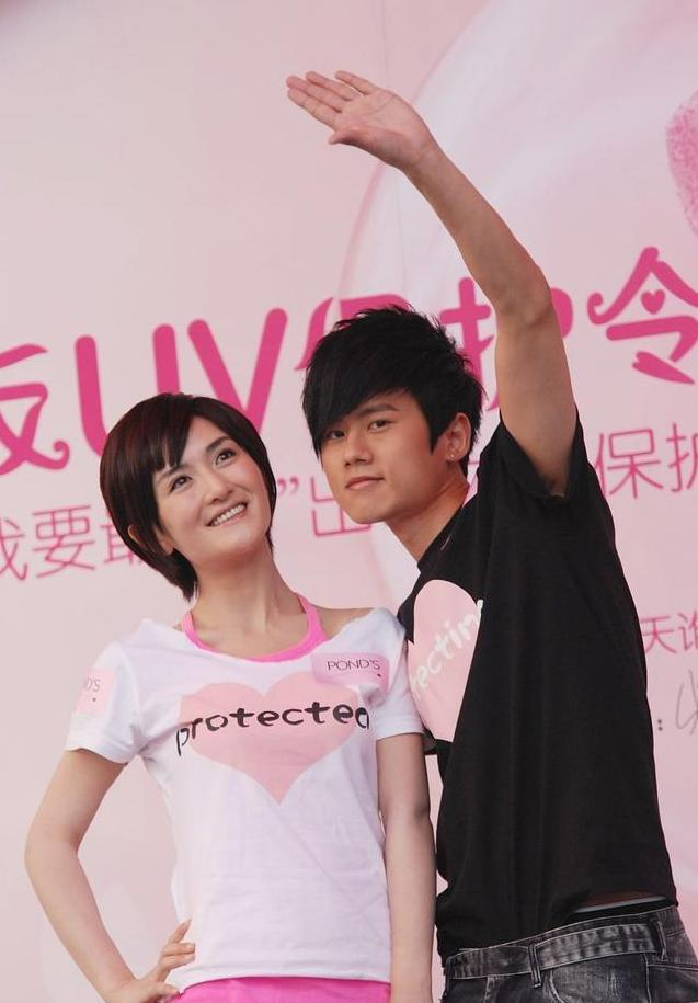 爱游戏官方入口-原来刘烨当初没撒谎，多方曝谢娜夫妇猛料，网友担忧的事还是发生